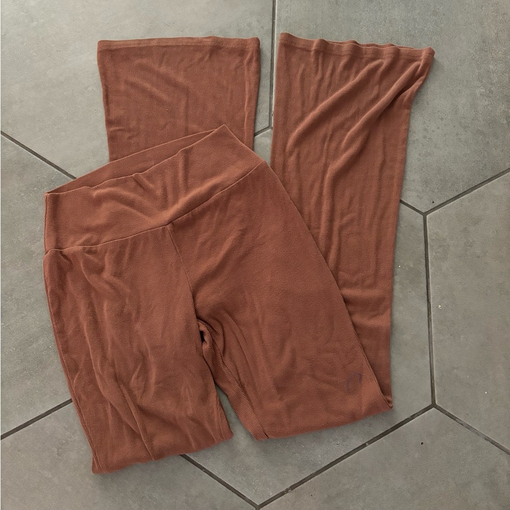 Foxy Kind Camel Weekend Pants Medium